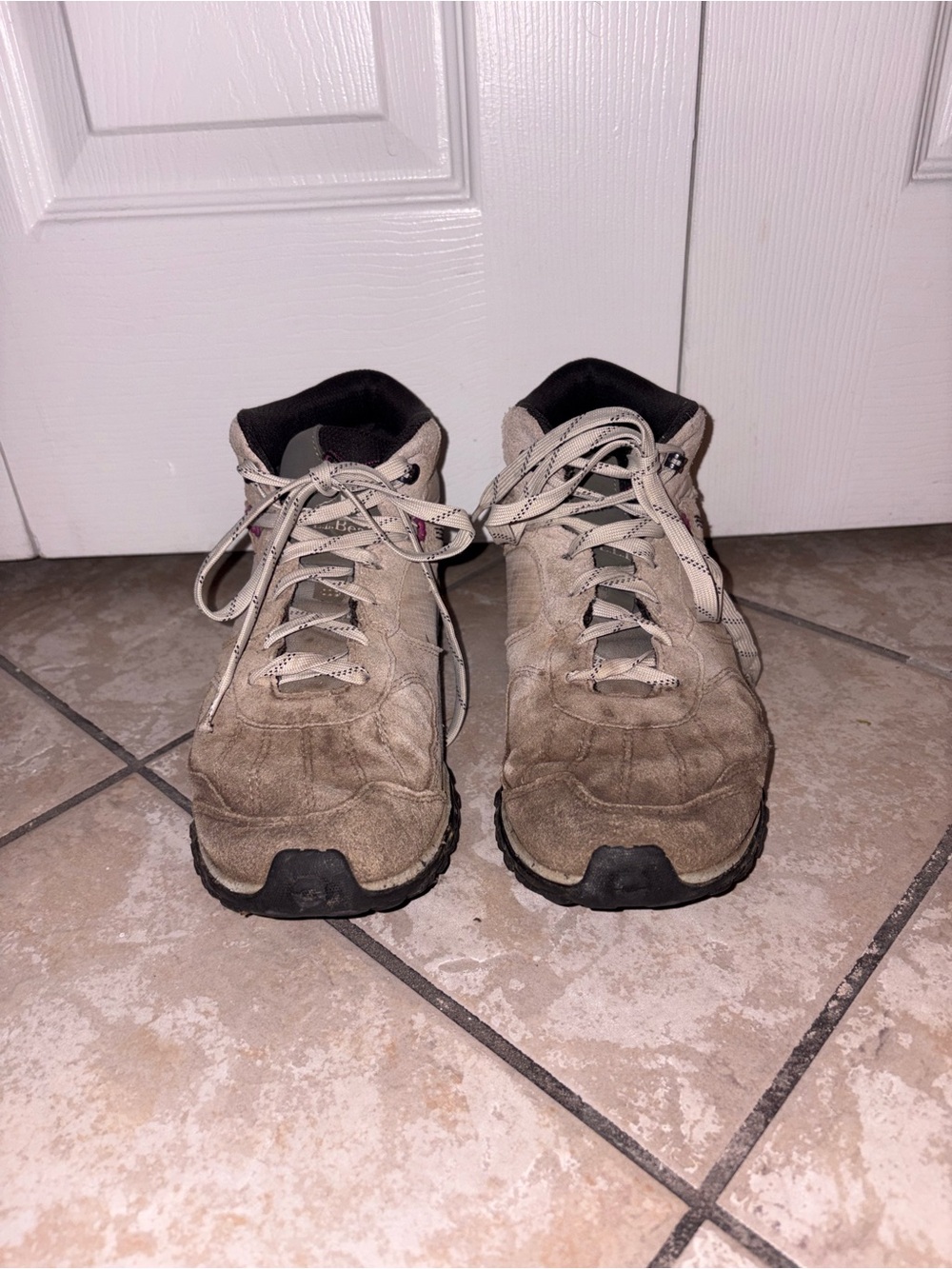 Women's L.L Bean 9.5 B-Bound Hiking Boots